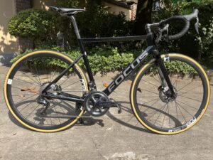 Focus IZALCO MAX DISC 8.9 2021 handlebar drivetrain