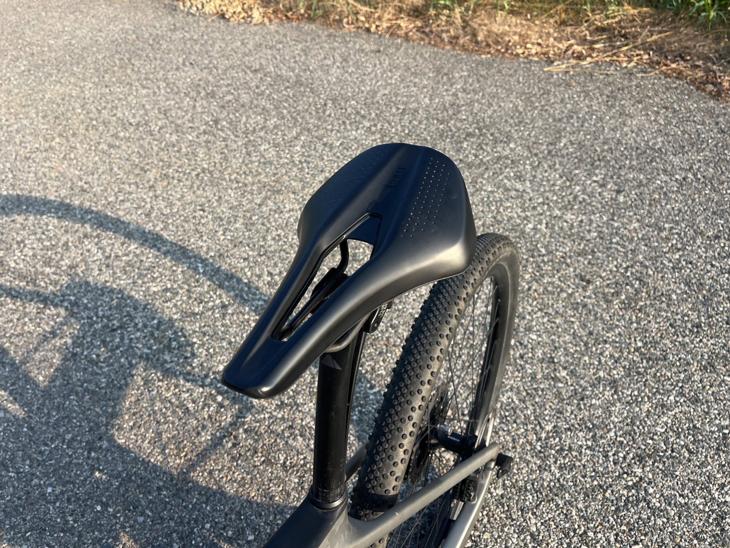 Grail:ON CF 7 Fizik saddle